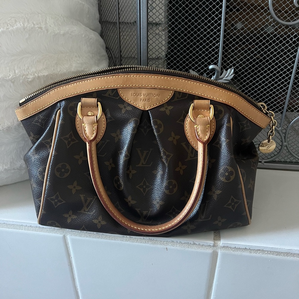 Louis Vuitton Monogram PM Tivoli bag